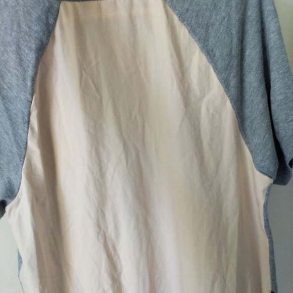 Oversized gray and pink Anthropologie tee - Picture 3 of 3